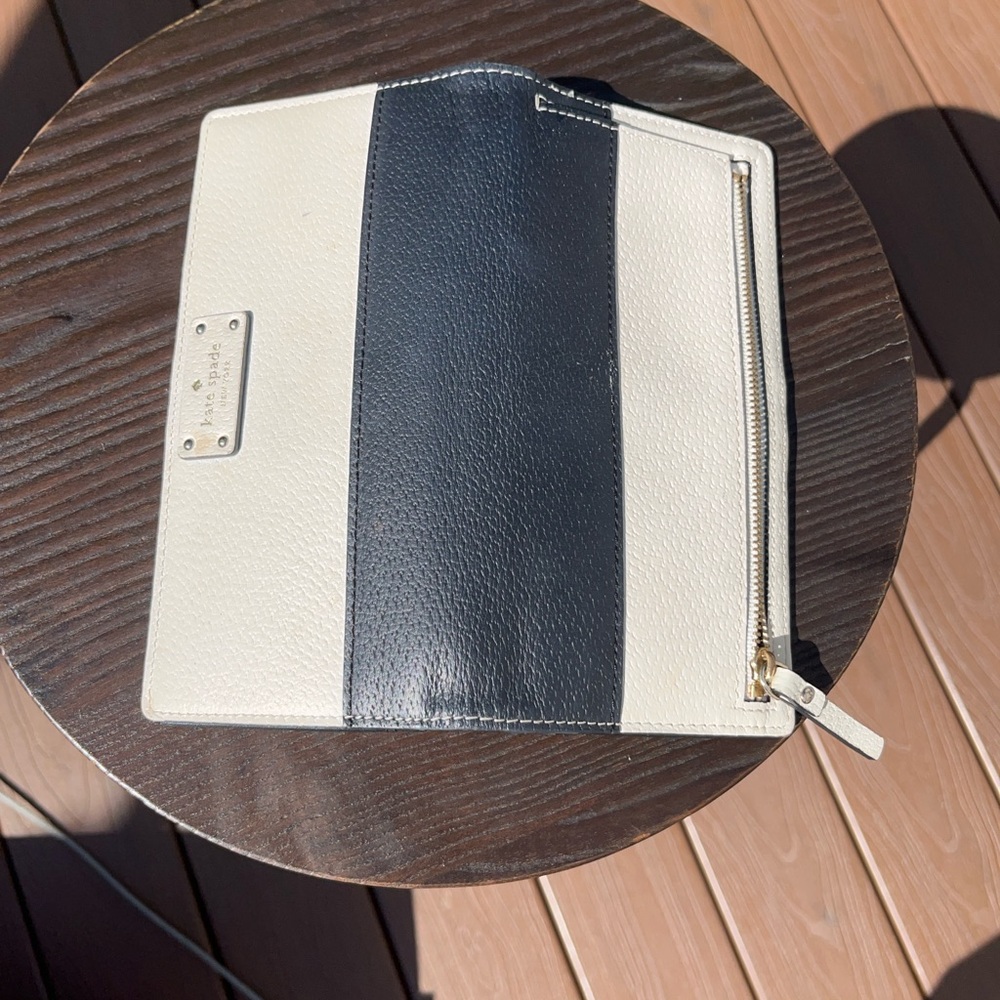 Kate Spade Cream and Black Striped Wallet